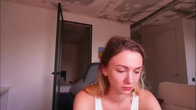 Image 2 of limy_sweet Stream on Chaturbate on 7 days ago