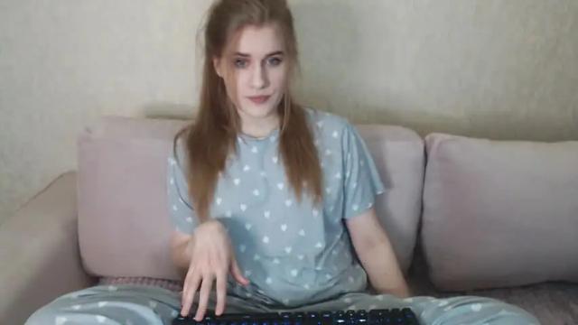 Image 2 of lin_9 Stream on Chaturbate on 20 months ago