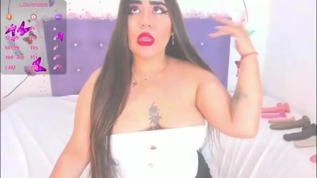 Image 7 of lin_jayani Stream on Chaturbate on 1 month ago