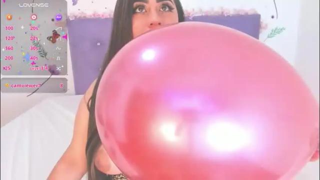 Image 3 of lin_jayani Stream on Chaturbate on 11 days ago