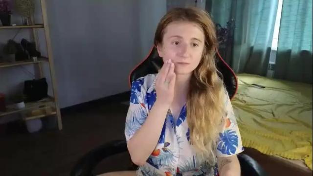 Image 2 of lin_rosex Stream on Chaturbate on 22 days ago