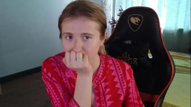 Image 7 of lin_rosex Stream on Chaturbate on 20 days ago