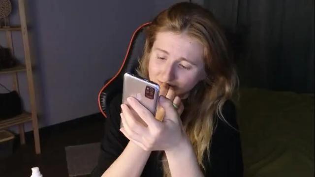 Image 2 of lin_rosex Stream on Chaturbate on 16 days ago