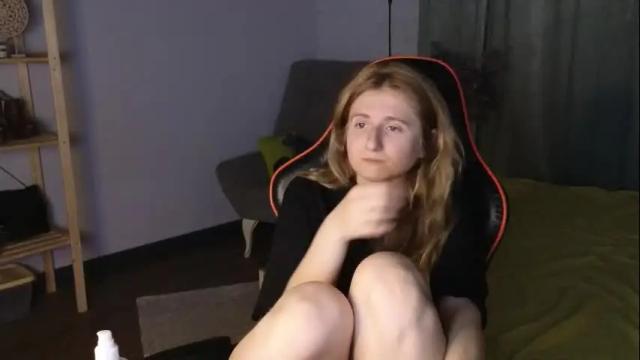 Image 8 of lin_rosex Stream on Chaturbate on 16 days ago