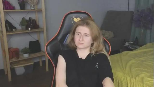 Image 12 of lin_rosex Stream on Chaturbate on 11 days ago