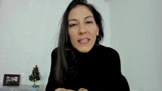 Image 3 of lina__mandarina Stream on Chaturbate on 18 months ago