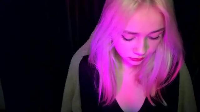 Image 7 of lina_and_lion Stream on Chaturbate on 14 months ago