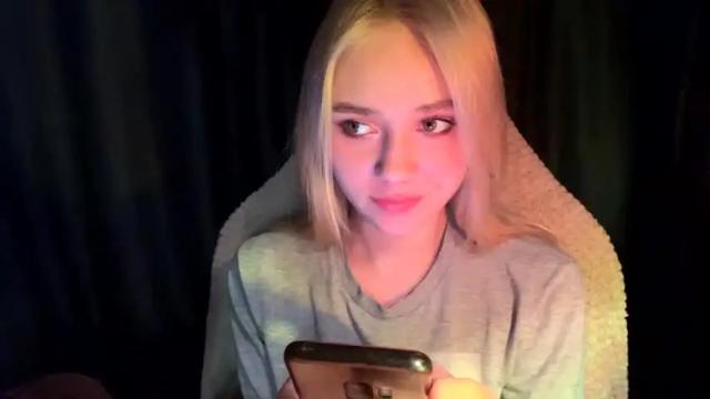 Image 7 of lina_and_lion Stream on Chaturbate on 13 months ago
