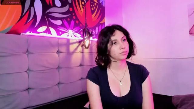 Image 11 of lina_and_samu1 Stream on Chaturbate on 15 months ago