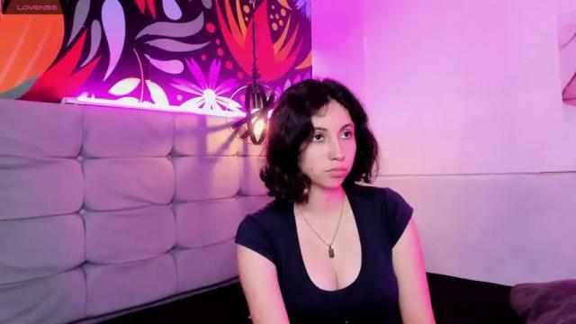 Image 12 of lina_and_samu1 Stream on Chaturbate on 15 months ago