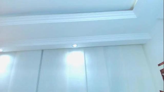 Image 12 of lina_bedoya Stream on Chaturbate on 1 month ago