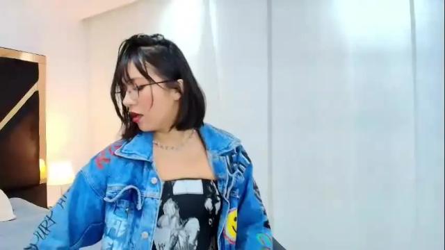 Image 3 of lina_bedoya Stream on Chaturbate on 1 month ago
