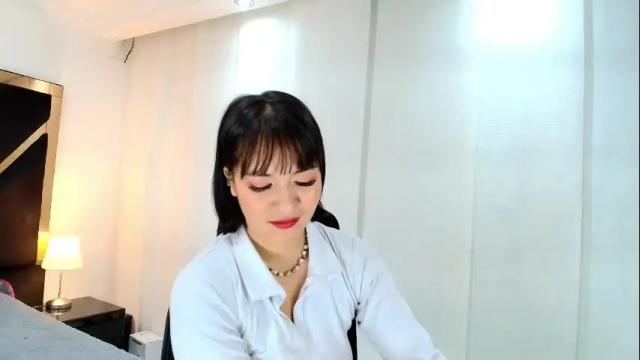 Image 3 of lina_bedoya Stream on Chaturbate on 6 days ago
