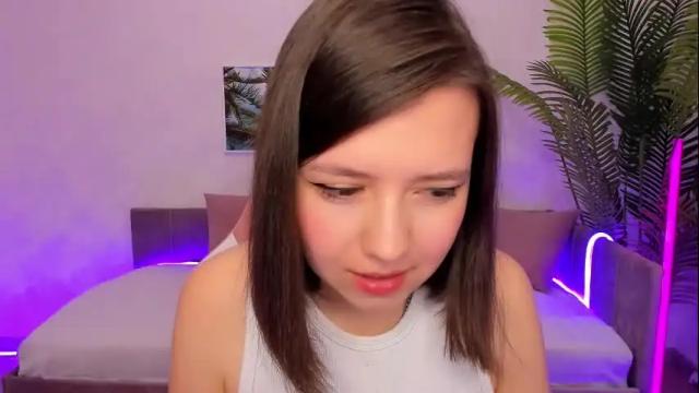 Image 2 of lina_brownie Stream on Chaturbate on 1 month ago
