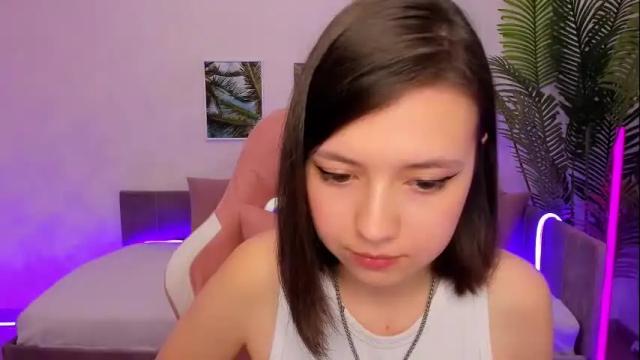 Image 4 of lina_brownie Stream on Chaturbate on 1 month ago