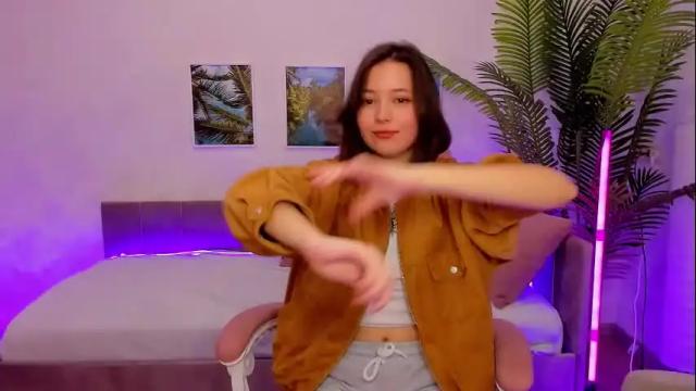 Image 10 of lina_brownie Stream on Chaturbate on 1 month ago