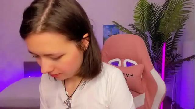 Image 11 of lina_brownie Stream on Chaturbate on 1 month ago