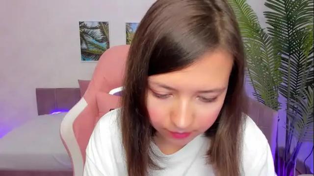 Image 2 of lina_brownie Stream on Chaturbate on 9 days ago