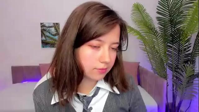Image 4 of lina_brownie Stream on Chaturbate on 7 days ago