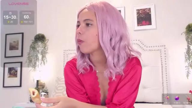 Image 2 of lina_divaa Stream on Chaturbate on 13 months ago