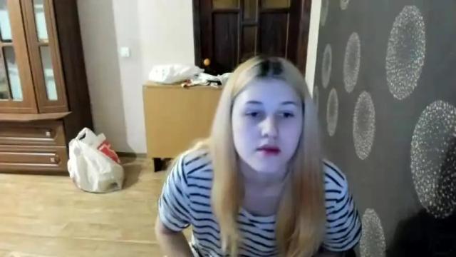 Image 10 of lina_kisss Stream on Chaturbate on 14 months ago