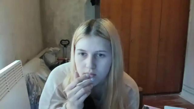 Image 11 of lina_kisss Stream on Chaturbate on 13 months ago