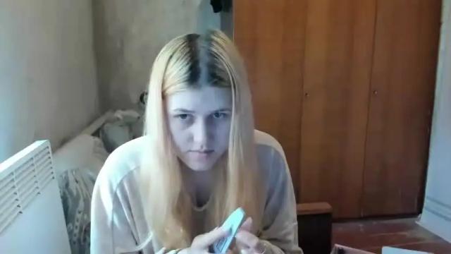 Image 4 of lina_kisss Stream on Chaturbate on 13 months ago