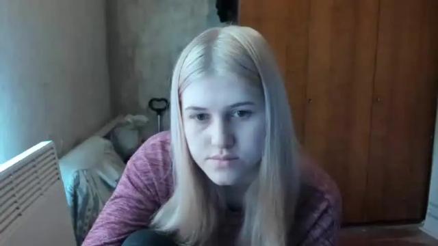 Image 10 of lina_kisss Stream on Chaturbate on 13 months ago