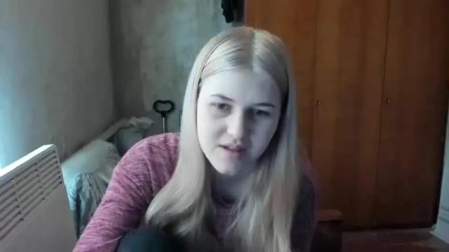 Image 3 of lina_kisss Stream on Chaturbate on 13 months ago