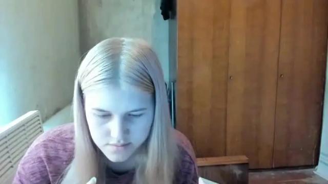 Image 3 of lina_kisss Stream on Chaturbate on 13 months ago