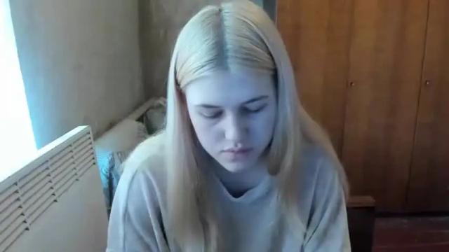 Image 4 of lina_kisss Stream on Chaturbate on 13 months ago