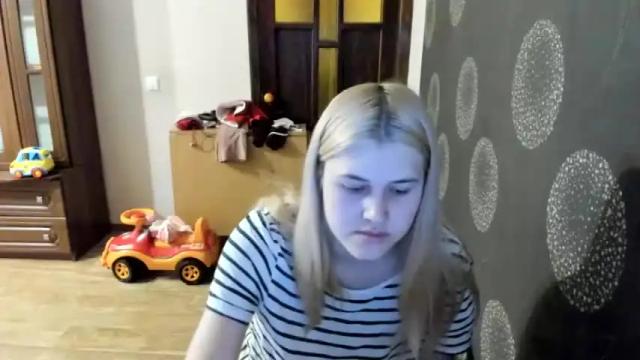 Image 6 of lina_kisss Stream on Chaturbate on 13 months ago