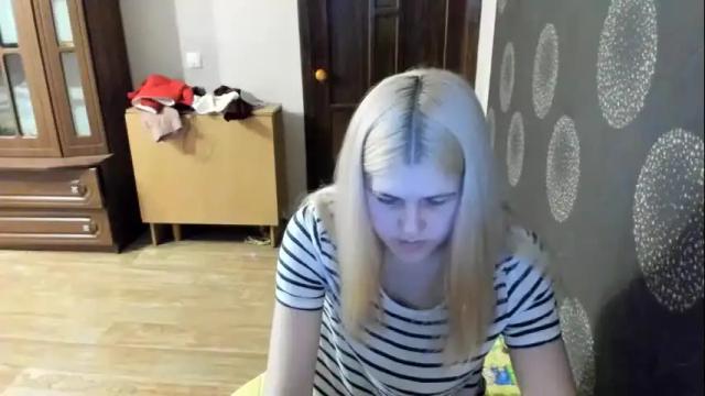 Image 10 of lina_kisss Stream on Chaturbate on 13 months ago