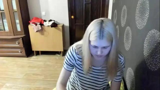 Image 11 of lina_kisss Stream on Chaturbate on 13 months ago