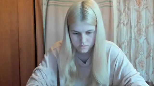 Image 4 of lina_kisss Stream on Chaturbate on 13 months ago