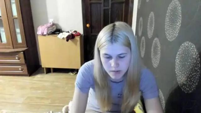 Image 12 of lina_kisss Stream on Chaturbate on 13 months ago