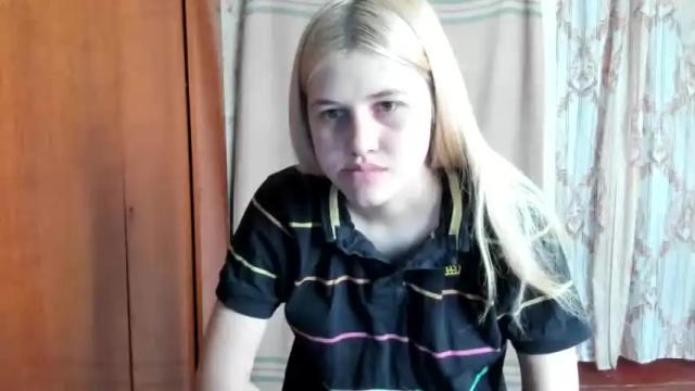 Image 6 of lina_kisss Stream on Chaturbate on 13 months ago