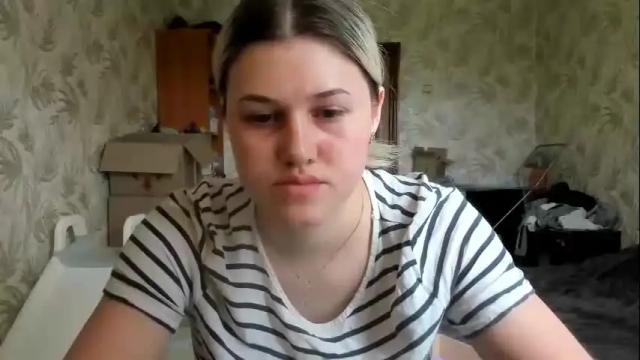 Image 12 of lina_kisss Stream on Chaturbate on 1 month ago