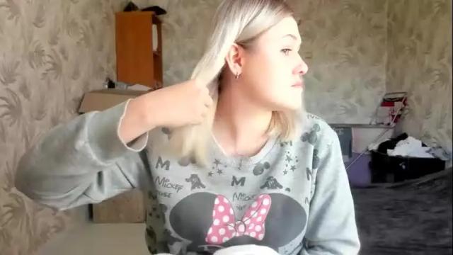 Image 11 of lina_kisss Stream on Chaturbate on 28 days ago