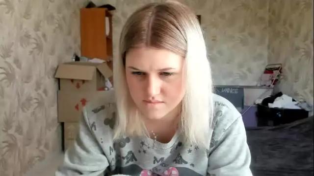 Image 12 of lina_kisss Stream on Chaturbate on 28 days ago