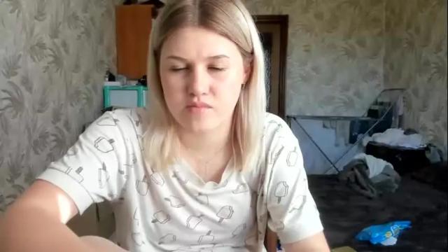 Image 7 of lina_kisss Stream on Chaturbate on 25 days ago