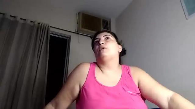 Image 4 of lina_maria99 Stream on Chaturbate on 25 months ago