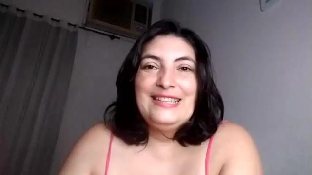 Image 10 of lina_maria99 Stream on Chaturbate on 24 months ago