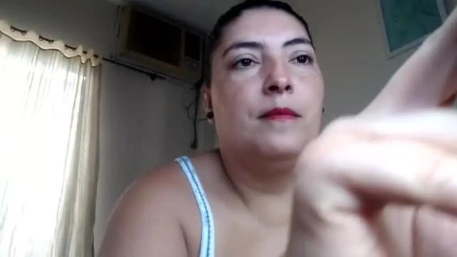 Image 7 of lina_maria99 Stream on Chaturbate on 24 months ago