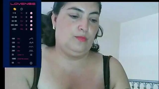 Image 2 of lina_maria99 Stream on Chaturbate on 1 month ago