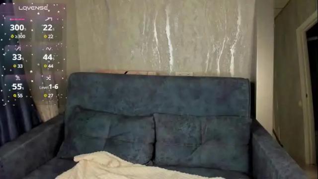 Image 2 of lina_mee Stream on Chaturbate on 1 month ago