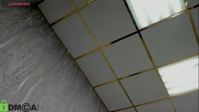 Image 12 of lina_mee Stream on Chaturbate on 27 days ago