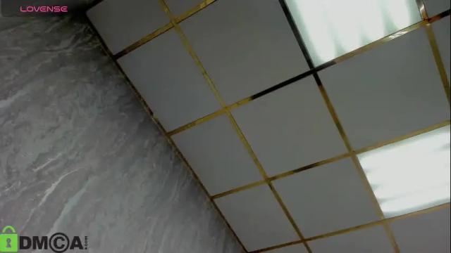 Image 2 of lina_mee Stream on Chaturbate on 27 days ago