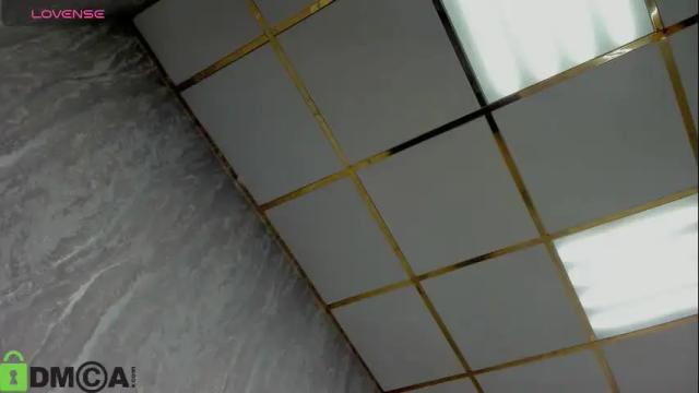 Image 3 of lina_mee Stream on Chaturbate on 27 days ago
