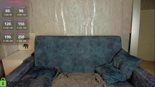 Image 4 of lina_mee Stream on Chaturbate on 16 days ago